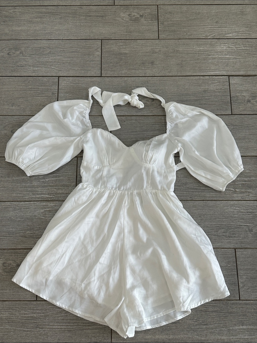 Petal & Pup Billie Back Cutout White Romper New! - Picture 6 of 8